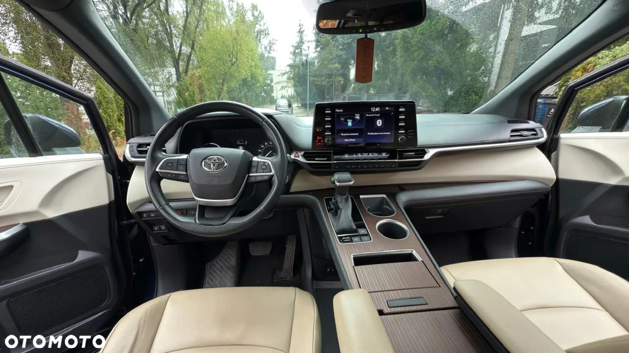 Toyota Sienna 3.5 V6 LE AWD - 13