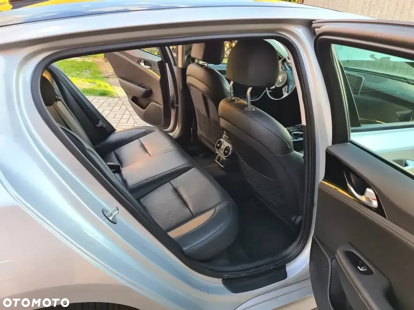 Kia Stinger 2.0 T-GDI GT Line - 5