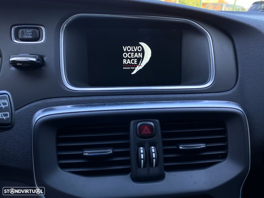 Volvo V40 1.6 D2 Volvo Ocean Race - 14