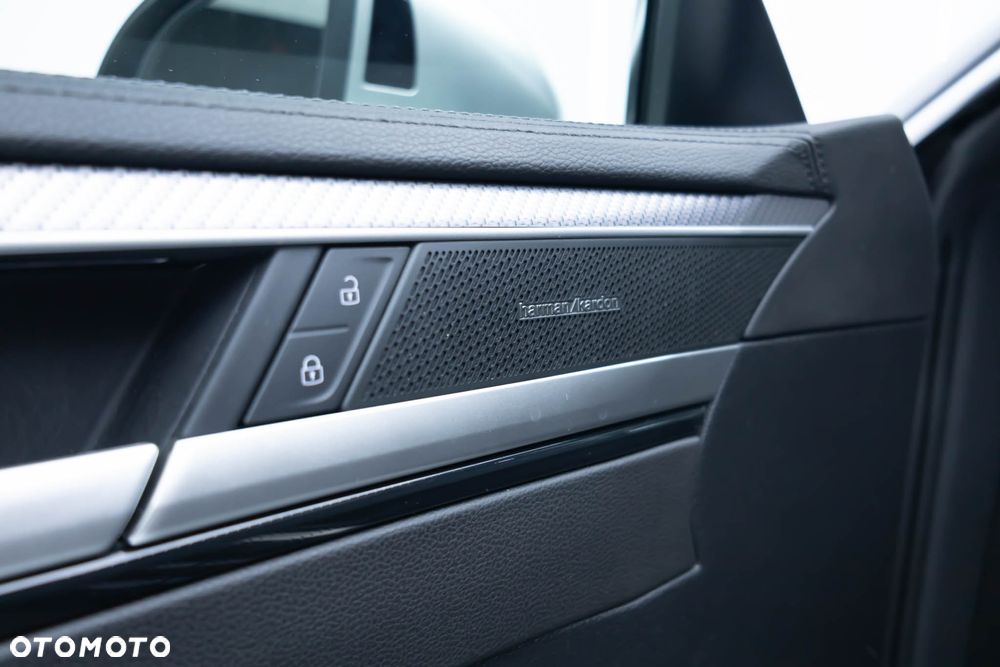 Volkswagen Arteon Shooting Brake 2.0 TSI 4Motion R DSG - 22