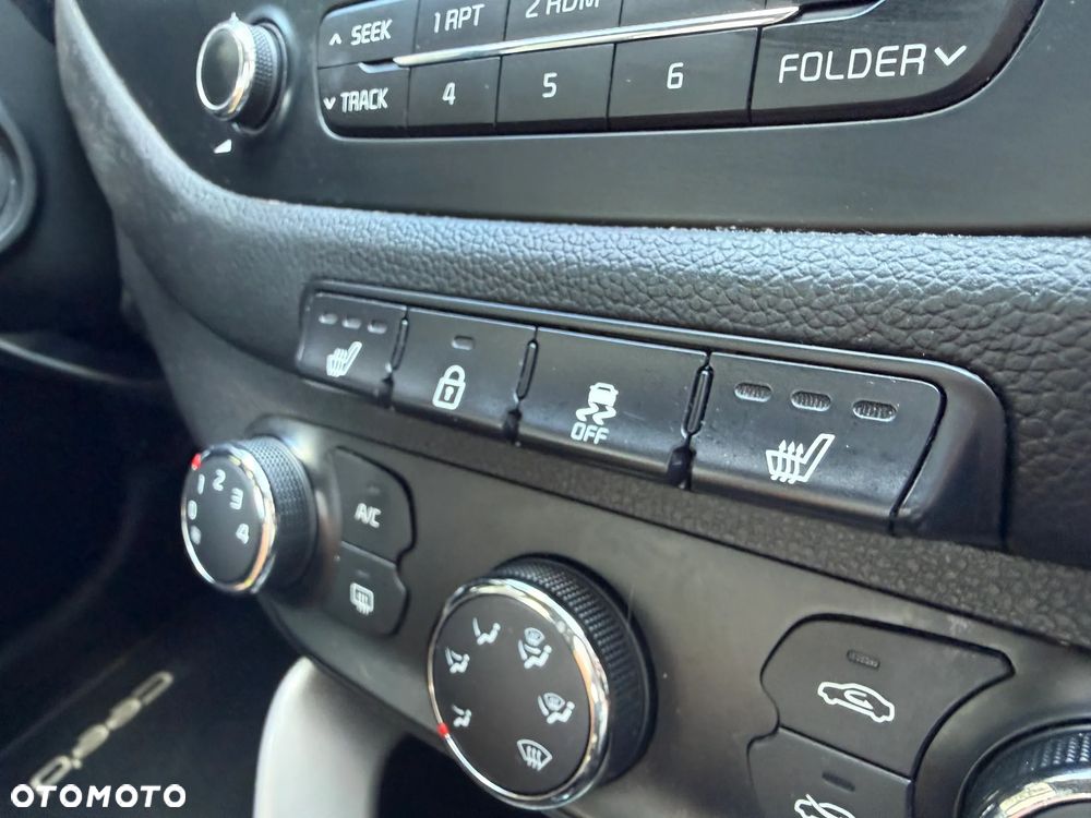 Kia Ceed 1.6 GDI L - 14