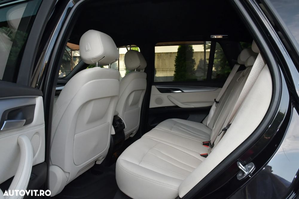BMW X5 xDrive30d - 27
