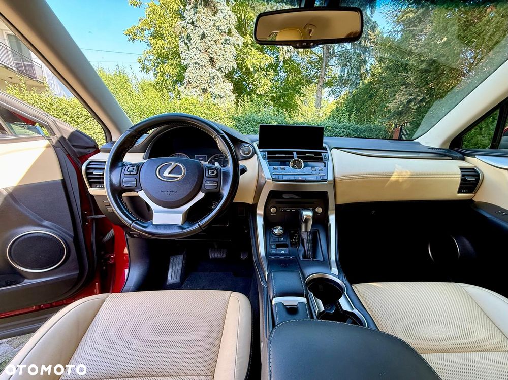 Lexus NX 300 Comfort AWD - 8