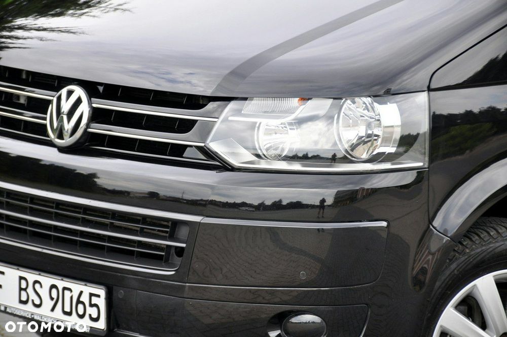 Volkswagen Multivan - 12