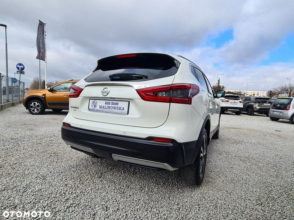 Nissan Qashqai 1.3 DIG-T Tekna - 10