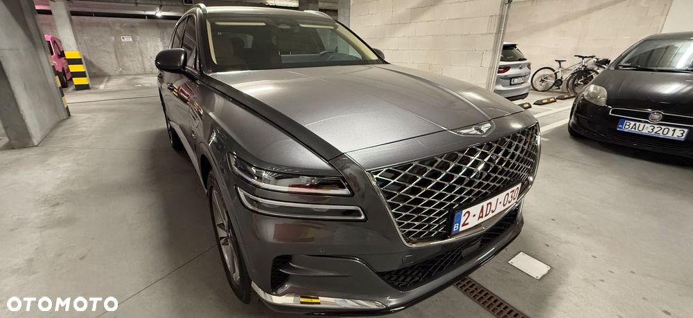 Genesis GV70 - 3