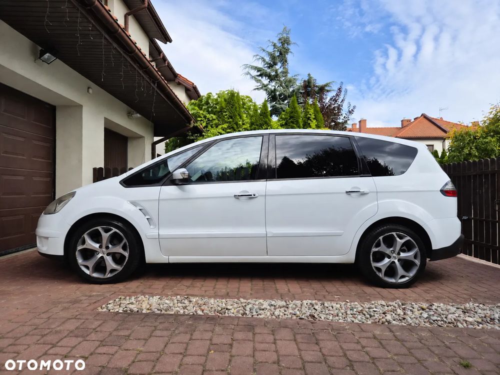 Ford S-Max - 37