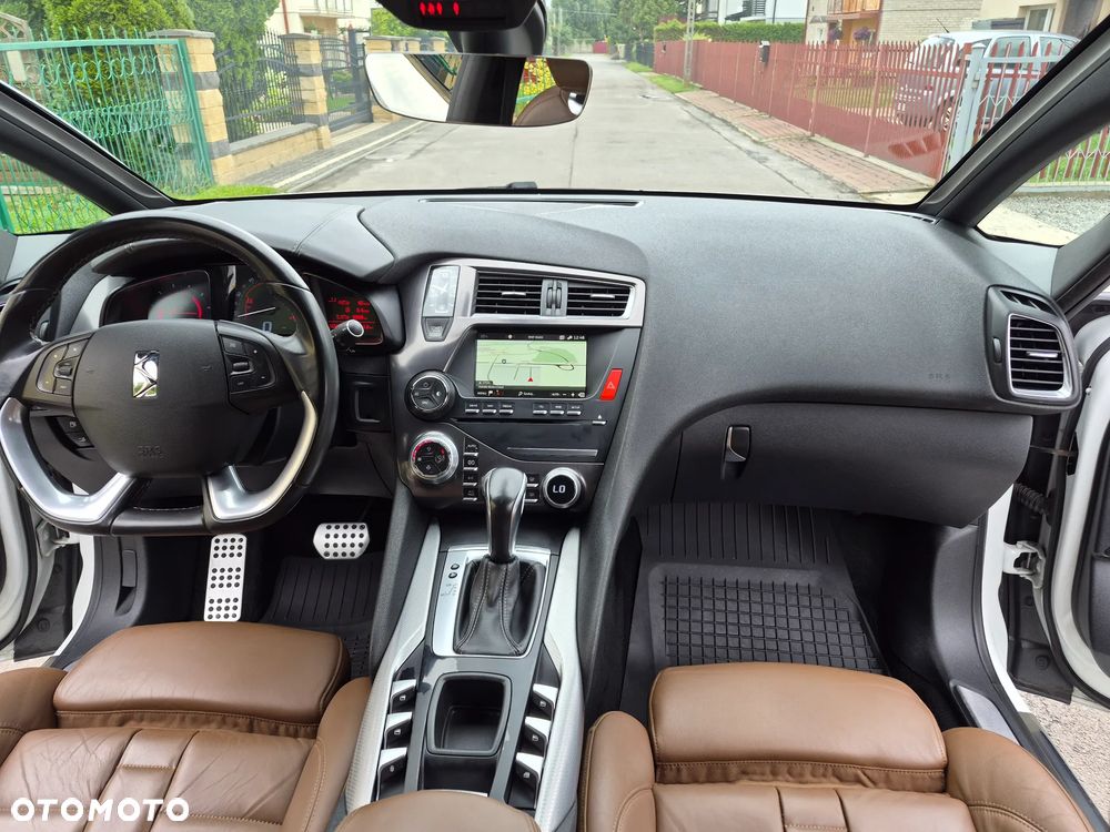 Citroën DS5 2.0 BlueHDi SoChic EAT6 - 15