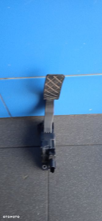 Pedał Gazu Audi A4 B8 8K1721523 - 1
