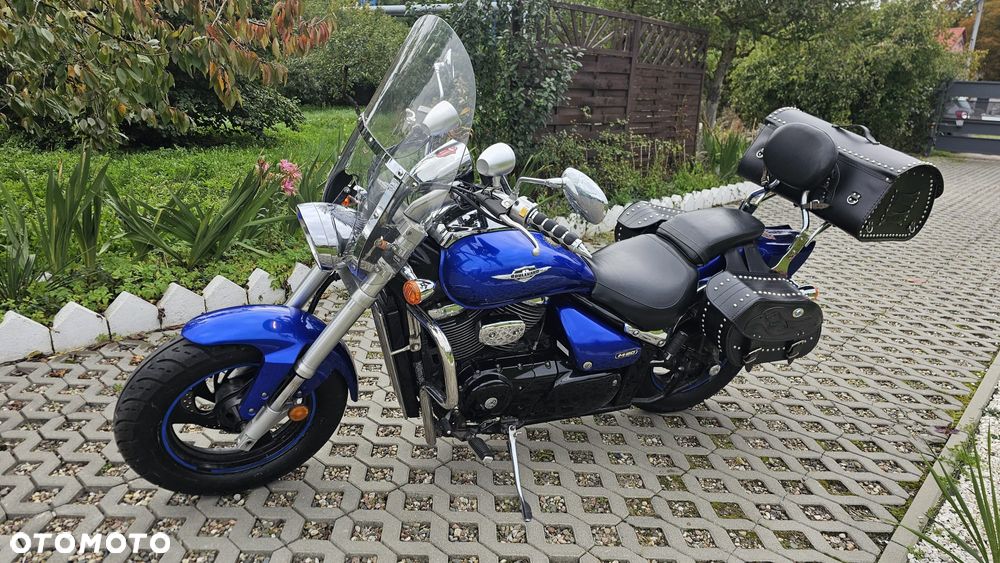 Suzuki Boulevard - 1