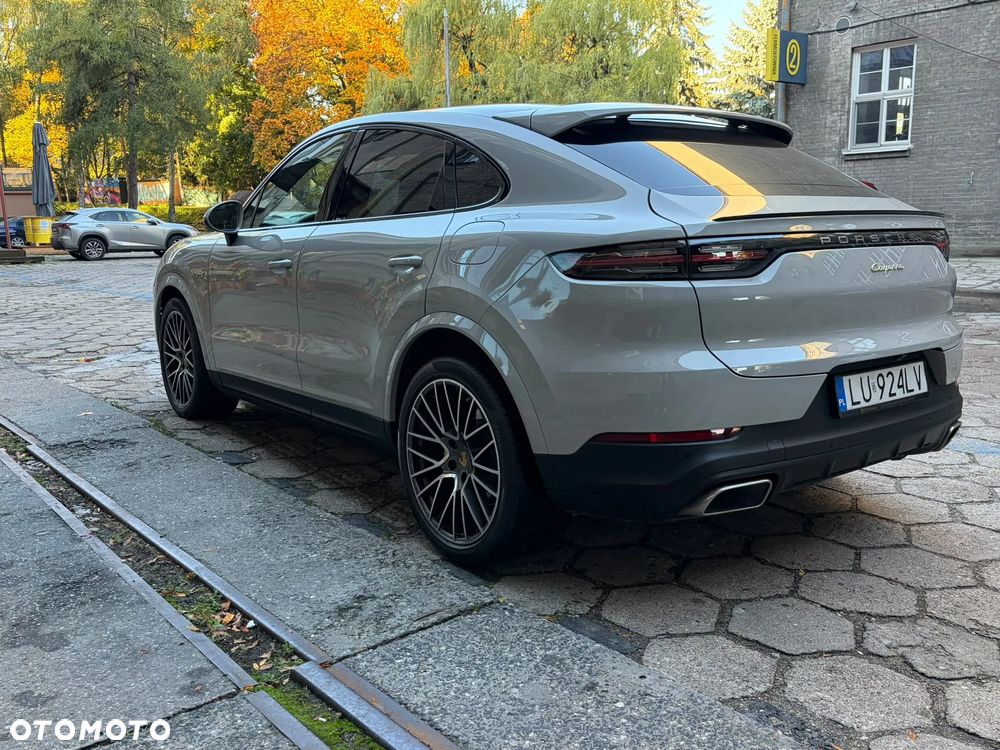 Porsche Cayenne 2021 photo 2