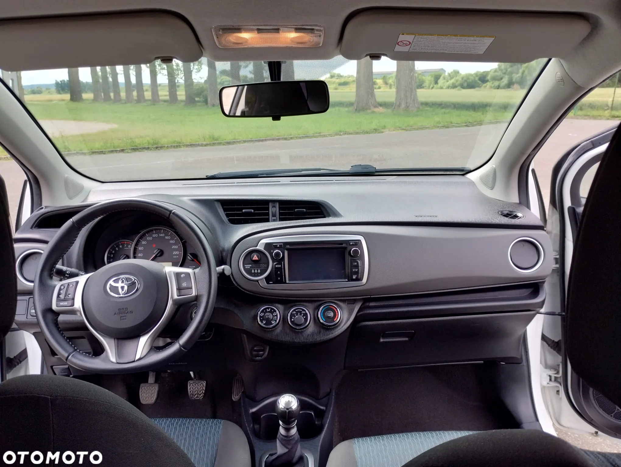Toyota Yaris 1.33 VVT-i - 9