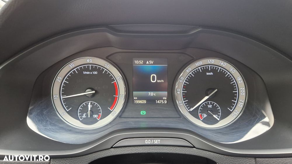 Skoda Karoq 1.0 TSI Ambition - 22