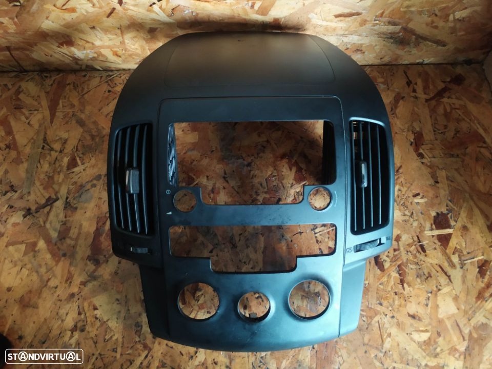 MOLDURA CENTRAL TABLIER RADIO HYUNDAI I30 07-11 84745-2R000 - 1