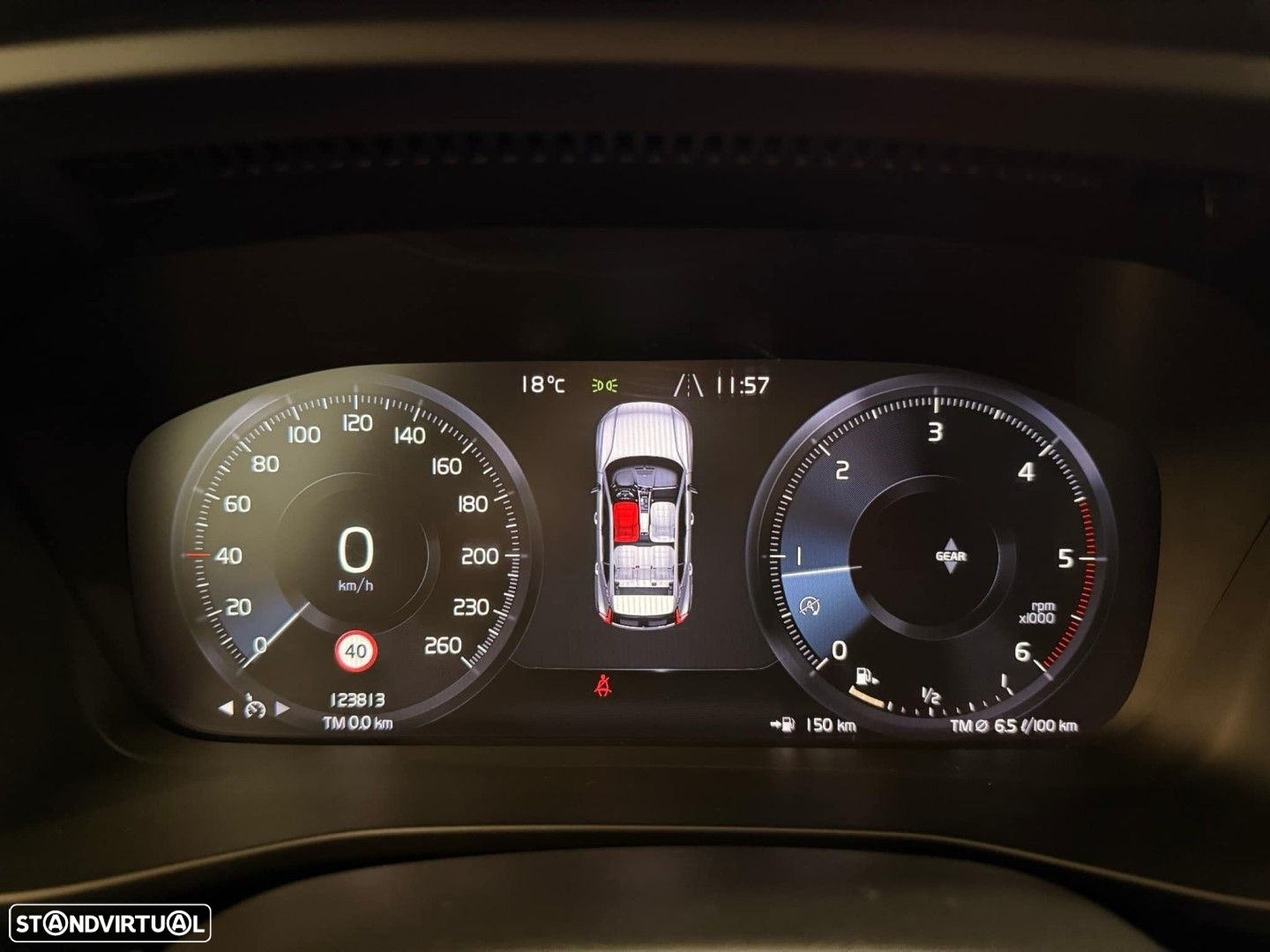 Volvo XC 40 2.0 D3 Momentum - 11