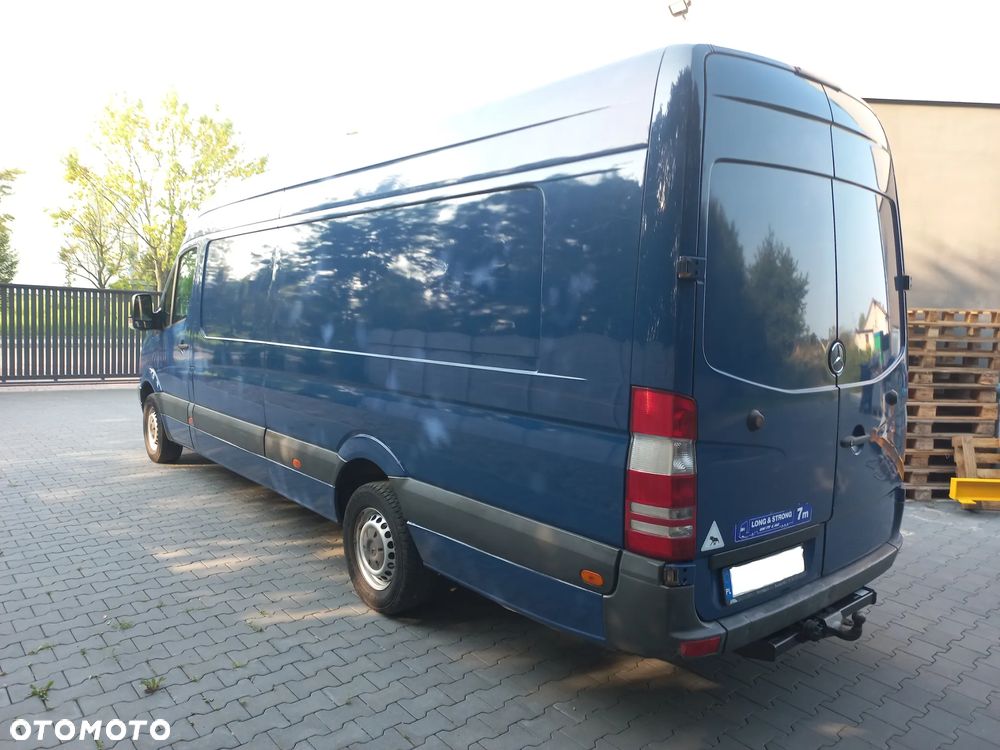 Mercedes-Benz Sprinter 319 3.0 V6 - 7
