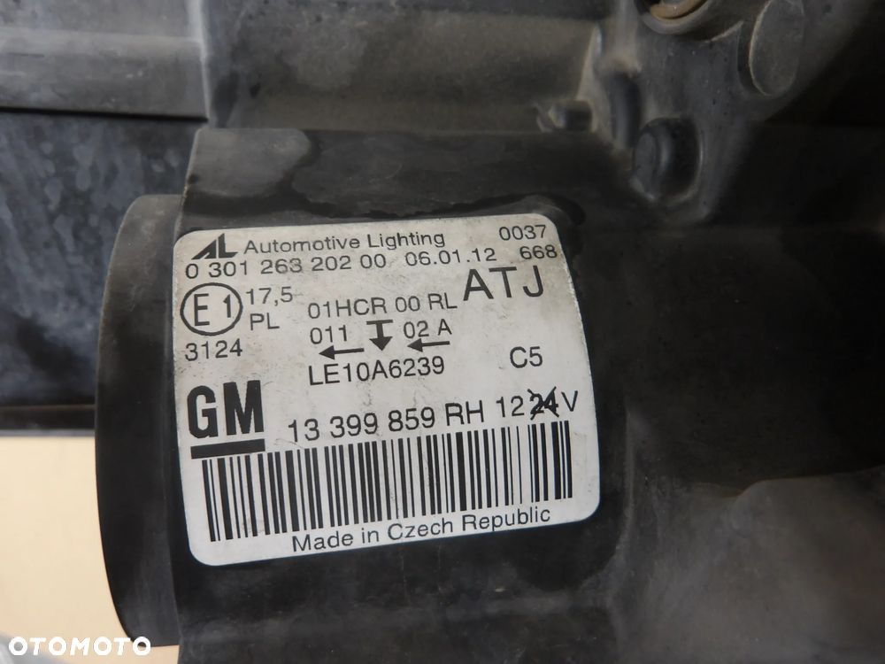 OPEL ZAFIRA C 12-16 2.0D LAMPA PRAWA PRZÓD PRZEDNIA 13399858 - 10