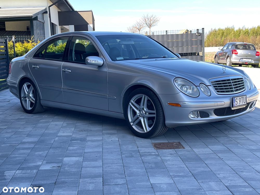 Mercedes-Benz Klasa E 500 Avantgarde Sport Edition - 7