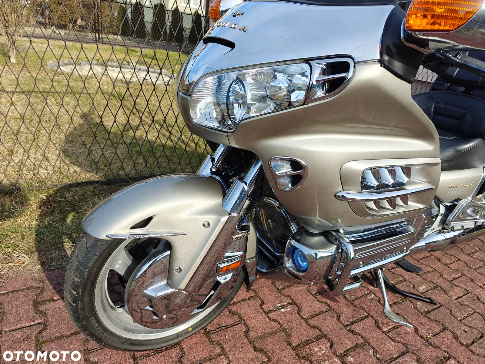 Honda GL - 19