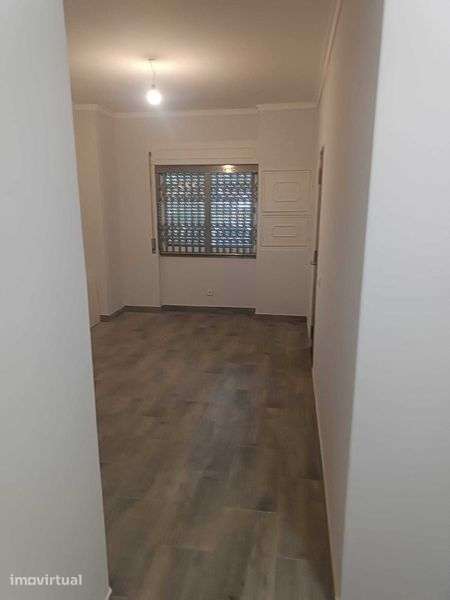 Apartamento  T-2 Monte Abraão - Grande imagem: 4/10