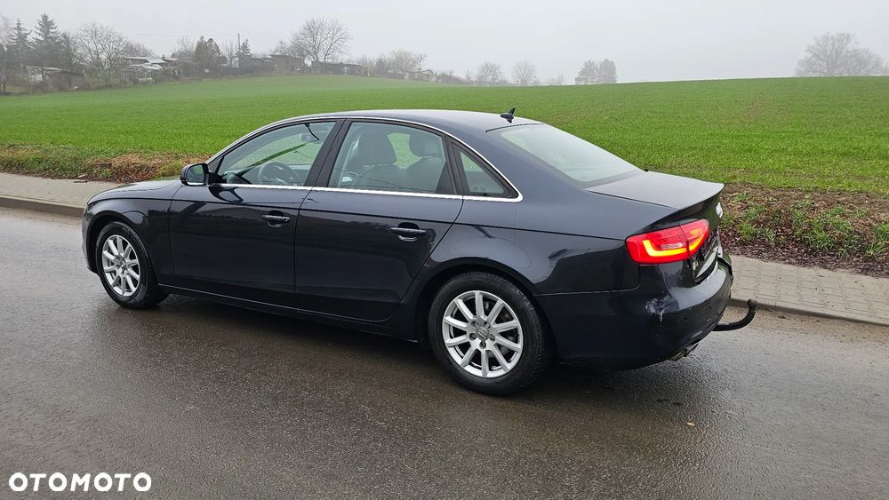 Audi A4 Limousine 2.0 TDI ultra - 6