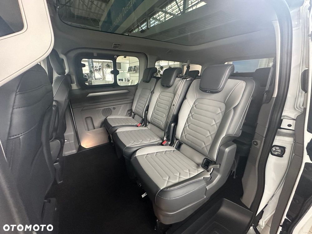 Volkswagen Caravelle Style - 21