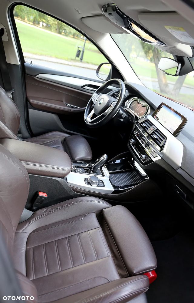 BMW X4 xDrive20i xLine sport - 25