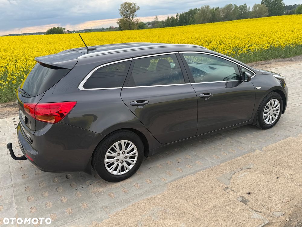 Kia Ceed 1.6 CRDi Spirit - 8