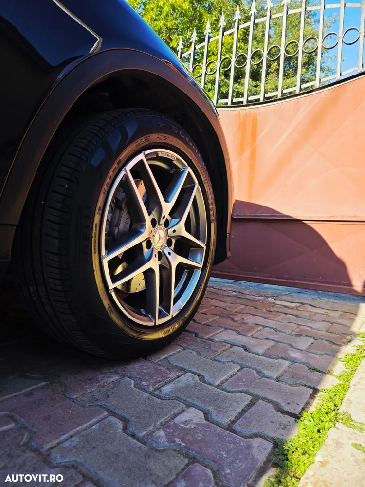 Mercedes-Benz GLC 250 d 4Matic 9G-TRONIC AMG Line - 13