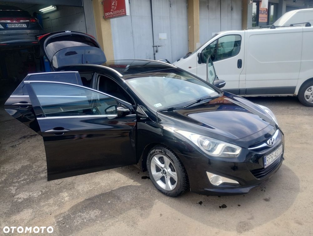 Hyundai i40 - 1