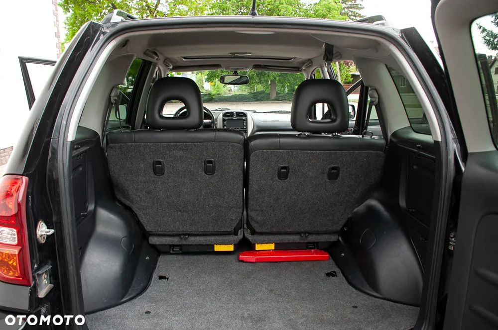 Toyota RAV4 2.0 VVT-i Prestige - 14