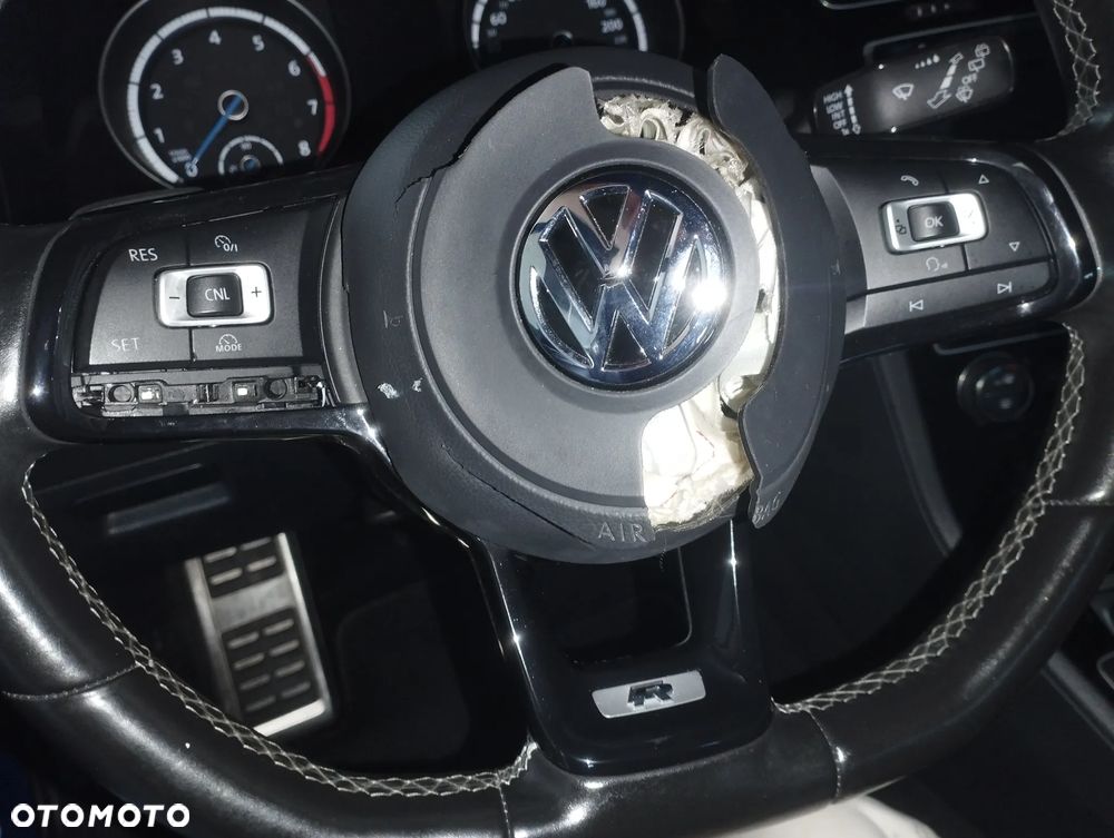 Volkswagen Golf R 4Motion BlueMotion Technology DSG - 7