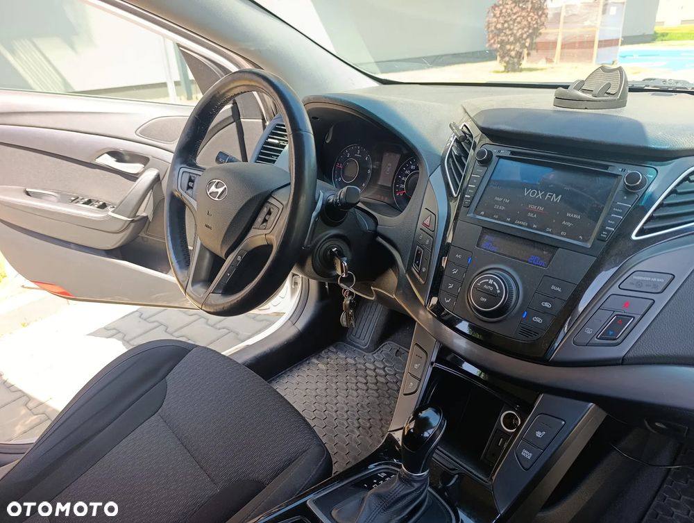 Hyundai i40 1.7 CRDi Comfort DCT - 9