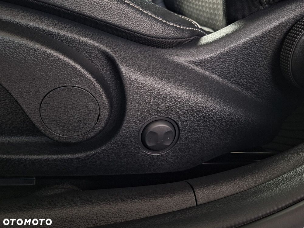 Kia Ceed 1.5 T-GDI L DCT - 37