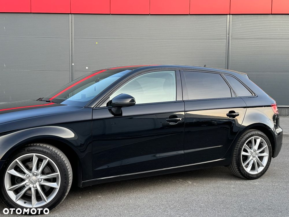 Audi A3 Sportback - 14