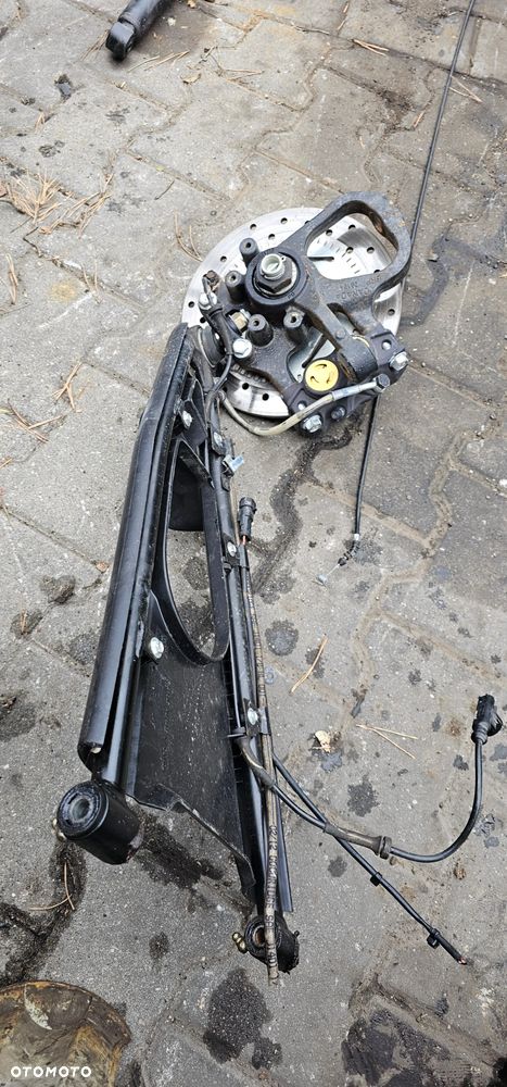 Wahacz piasta tarcza zacisk przedni przód Can Am Spyder RS Rotax 990 12r. - 1