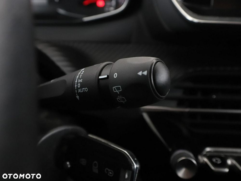 Peugeot 2008 PureTech 100 Style - 33