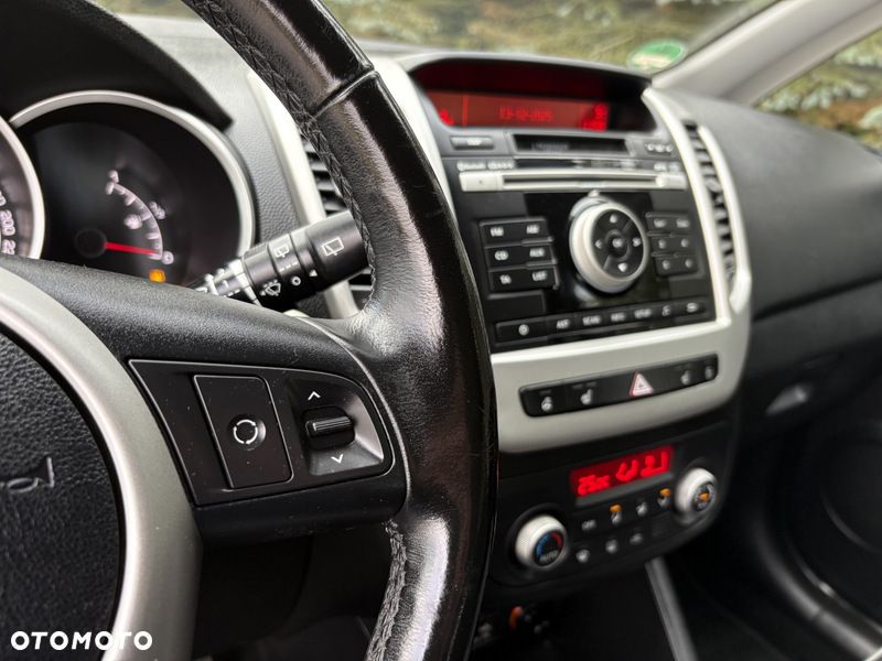 Kia Venga 1.4 CVVT ISG Dream Team Edition - 22