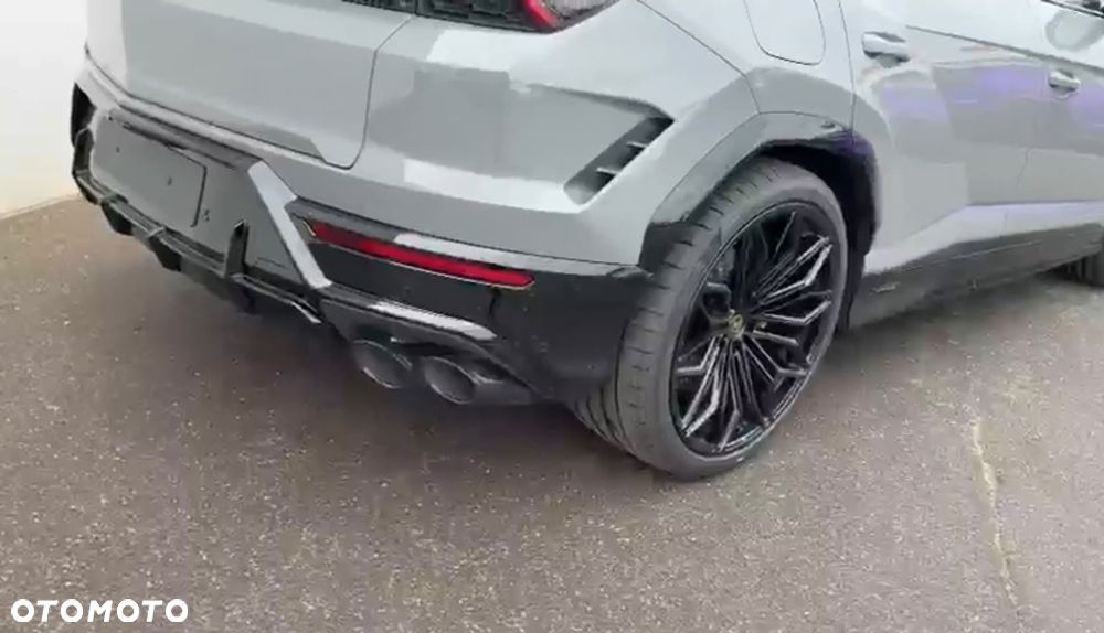 Lamborghini Urus - 6