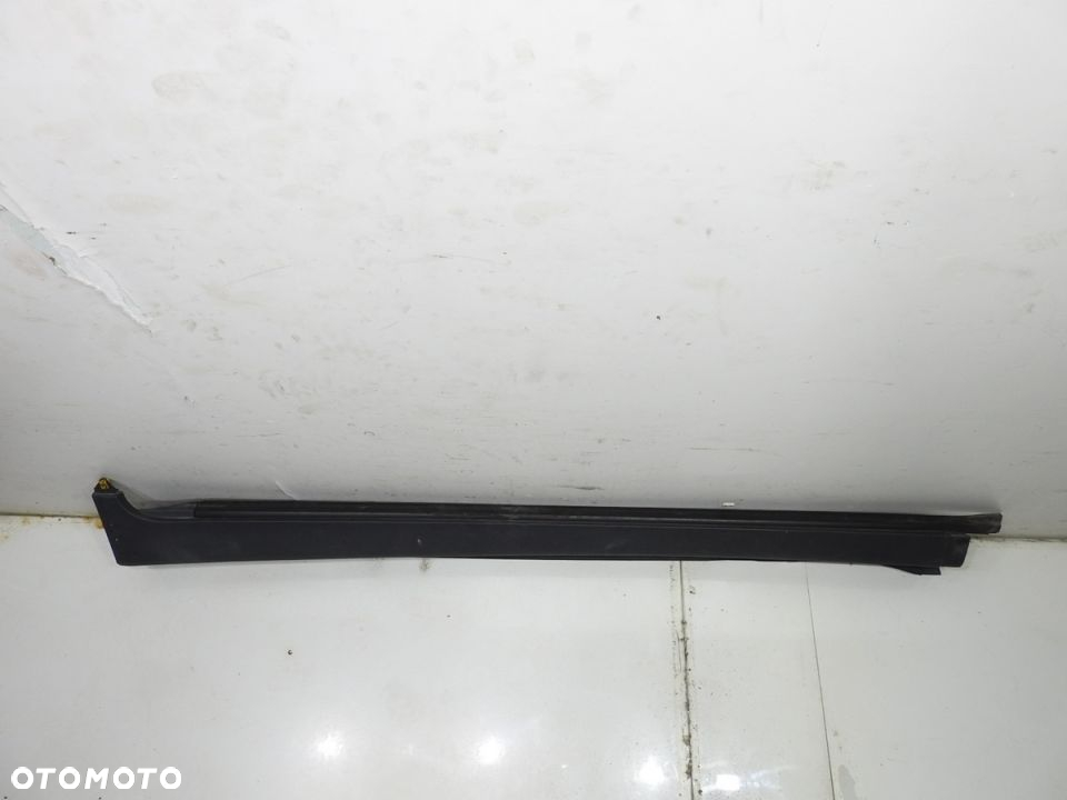 LISTWA NAKŁADKA PROGU PRAWA VOLVO XC90 I - 2