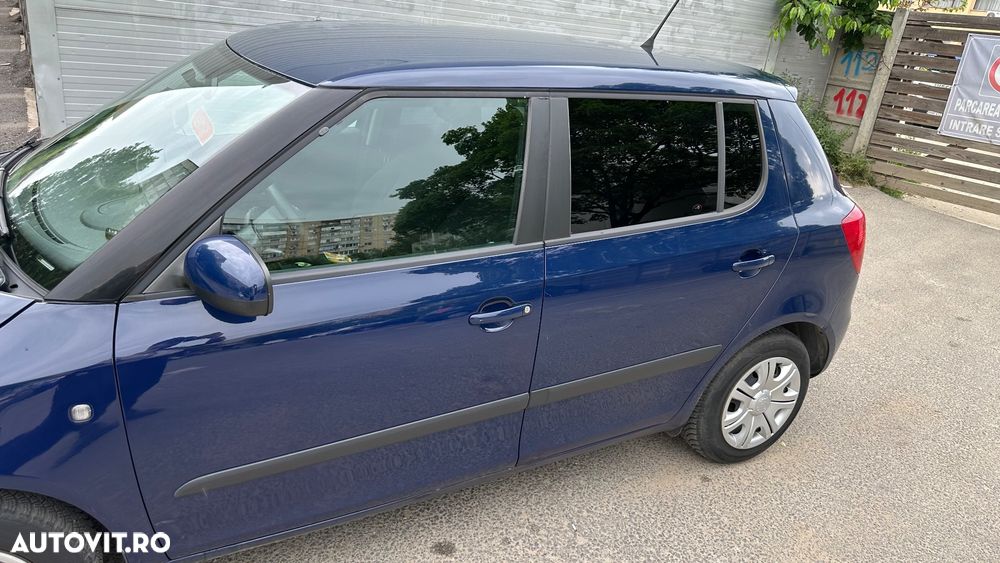 Skoda Fabia 1.2 HTP Elite - 11