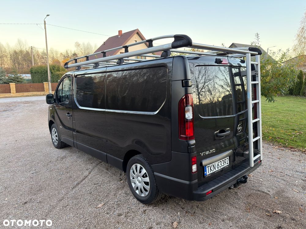 Opel Vivaro - 2