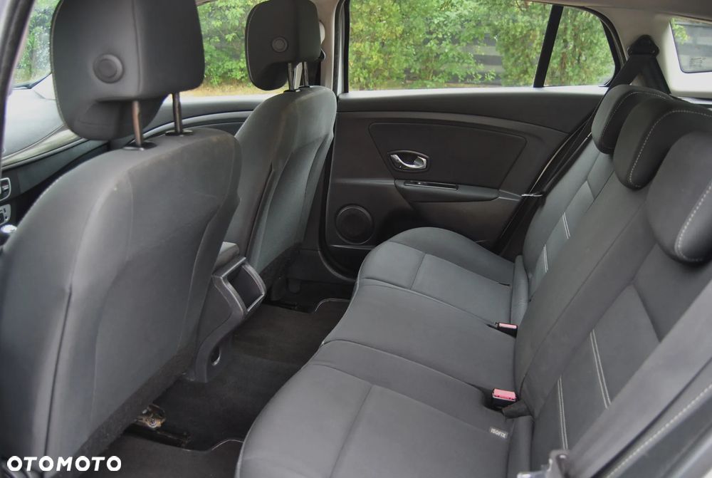 Renault Megane 1.5 dCi Life - 6