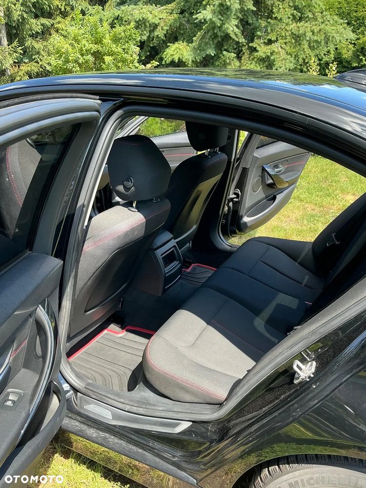BMW Seria 3 316d Sport Line - 8