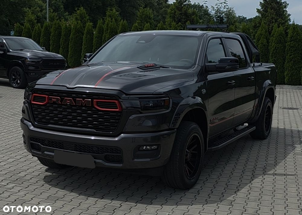 Dodge RAM - 1
