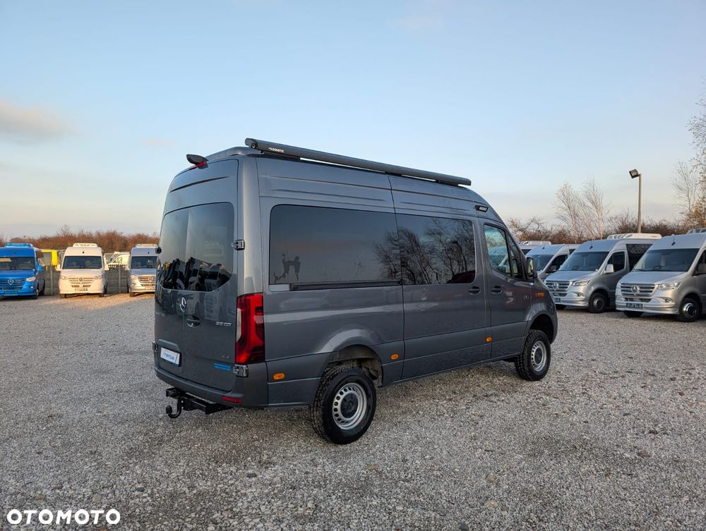 Mercedes-Benz Spritner 319 - 4