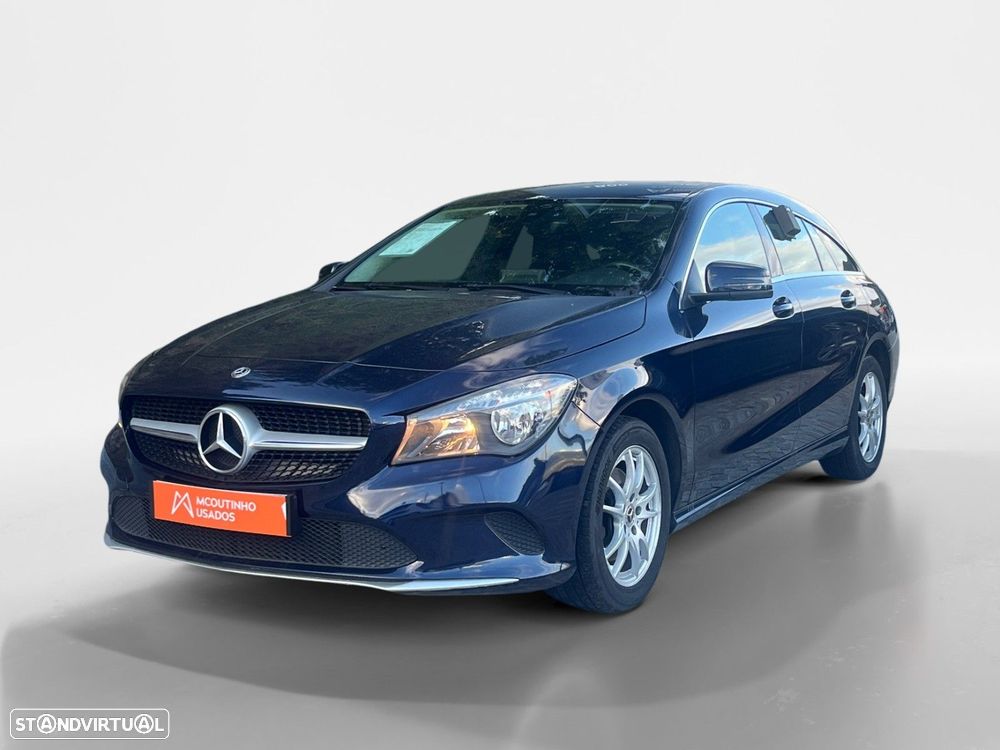 Mercedes-Benz CLA 180 d Shooting Brake AMG Line - 1