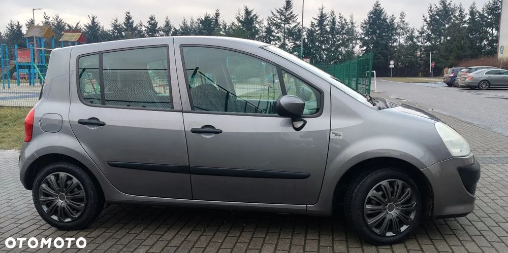 Renault Modus 1.2 16V Avantage - 2