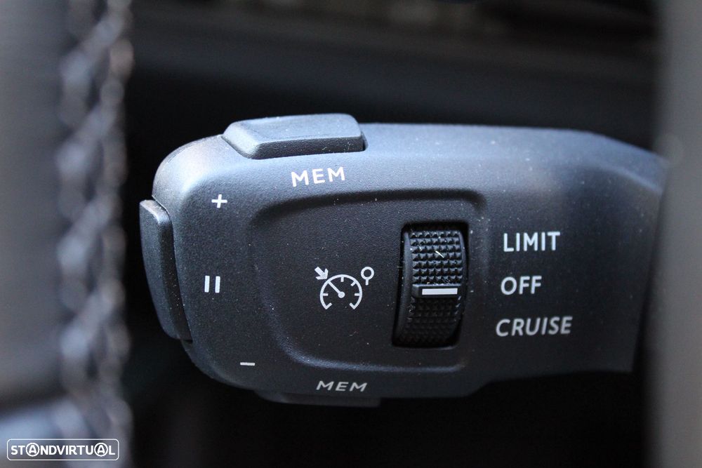 Peugeot 5008 PureTech 130 EAT8 Stop & Start Allure - 23