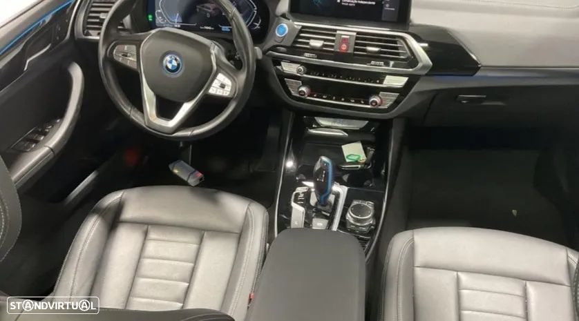BMW iX3 Inspiring - 6